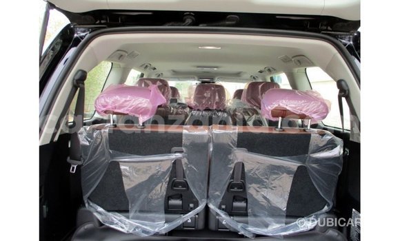 Nunua Imported Toyota Land Cruiser Nyeusi Gari ndani ya Import - Dubai nchini Arusha Nunua Imported Toyota Land Cruiser Nyeusi Gari ndani ya Import - Dubai nchini Arusha