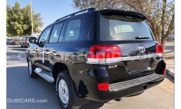 Buy Import Toyota Land Cruiser Black Car in Import - Dubai in Arusha Buy Import Toyota Land Cruiser Black Car in Import - Dubai in Arusha