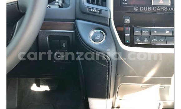 Buy Import Toyota Land Cruiser Black Car in Import - Dubai in Arusha Buy Import Toyota Land Cruiser Black Car in Import - Dubai in Arusha