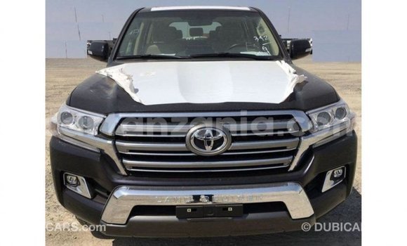 Nunua Imported Toyota Land Cruiser Nyeusi Gari ndani ya Import - Dubai nchini Arusha Nunua Imported Toyota Land Cruiser Nyeusi Gari ndani ya Import - Dubai nchini Arusha