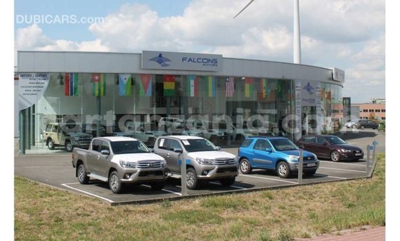 Nunua Imported Toyota Prado Nyeusi Gari ndani ya Import - Dubai nchini Arusha Nunua Imported Toyota Prado Nyeusi Gari ndani ya Import - Dubai nchini Arusha