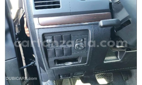 Nunua Imported Toyota Land Cruiser Nyeusi Gari ndani ya Import - Dubai nchini Arusha Nunua Imported Toyota Land Cruiser Nyeusi Gari ndani ya Import - Dubai nchini Arusha