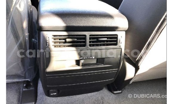 Nunua Imported Toyota Land Cruiser Nyeusi Gari ndani ya Import - Dubai nchini Arusha Nunua Imported Toyota Land Cruiser Nyeusi Gari ndani ya Import - Dubai nchini Arusha