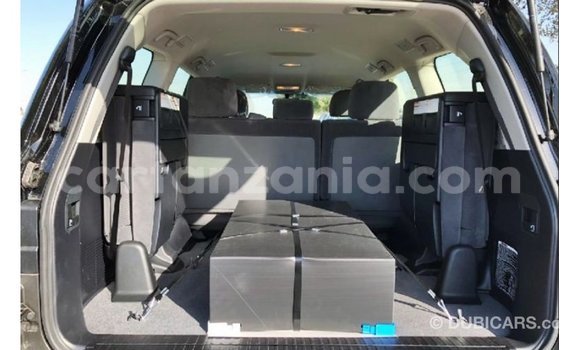 Nunua Imported Toyota Land Cruiser Nyeusi Gari ndani ya Import - Dubai nchini Arusha Nunua Imported Toyota Land Cruiser Nyeusi Gari ndani ya Import - Dubai nchini Arusha