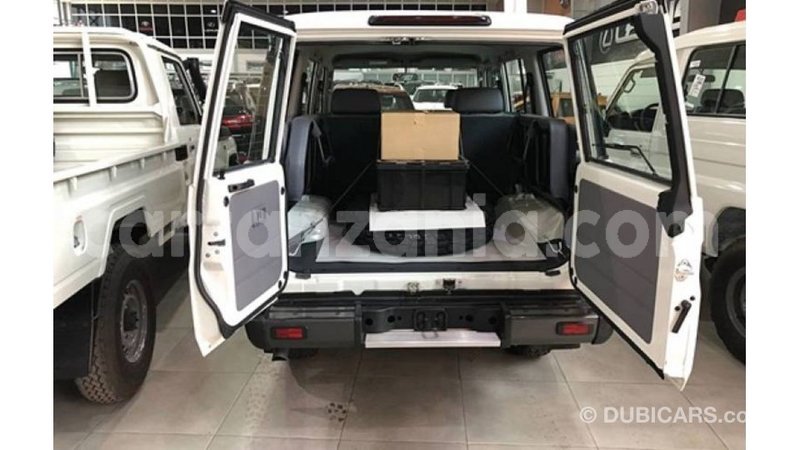 Big with watermark toyota land cruiser arusha import dubai 8329