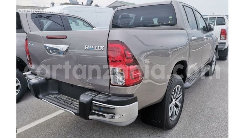 Big with watermark toyota hilux arusha import dubai 8341