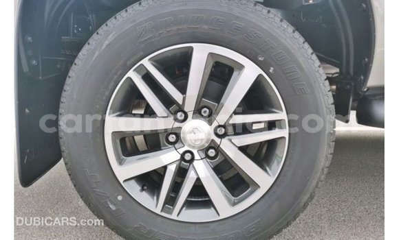 Nunua Imported Toyota Hilux Nyingine Gari ndani ya Import - Dubai nchini Arusha Nunua Imported Toyota Hilux Nyingine Gari ndani ya Import - Dubai nchini Arusha