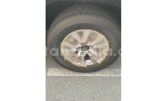 Nunua Imported Toyota Land Cruiser Nyeusi Gari ndani ya Import - Dubai nchini Arusha Nunua Imported Toyota Land Cruiser Nyeusi Gari ndani ya Import - Dubai nchini Arusha