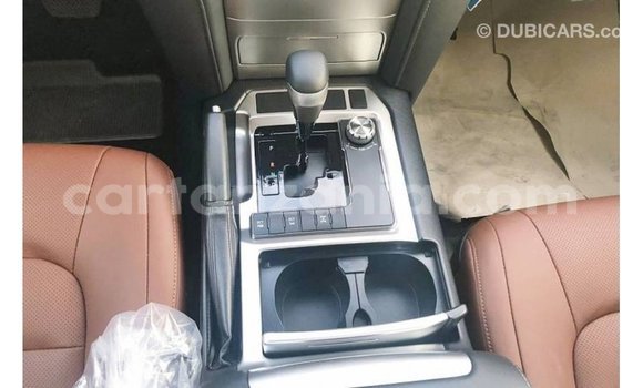 Nunua Imported Toyota Land Cruiser Nyeusi Gari ndani ya Import - Dubai nchini Arusha Nunua Imported Toyota Land Cruiser Nyeusi Gari ndani ya Import - Dubai nchini Arusha