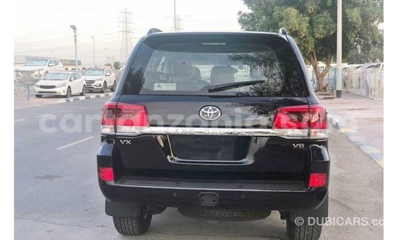 Nunua Imported Toyota Land Cruiser Nyeusi Gari ndani ya Import - Dubai nchini Arusha Nunua Imported Toyota Land Cruiser Nyeusi Gari ndani ya Import - Dubai nchini Arusha