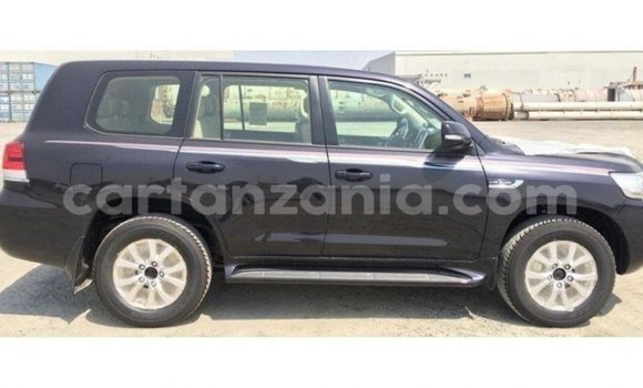 Nunua Imported Toyota Land Cruiser Nyeusi Gari ndani ya Import - Dubai nchini Arusha Nunua Imported Toyota Land Cruiser Nyeusi Gari ndani ya Import - Dubai nchini Arusha
