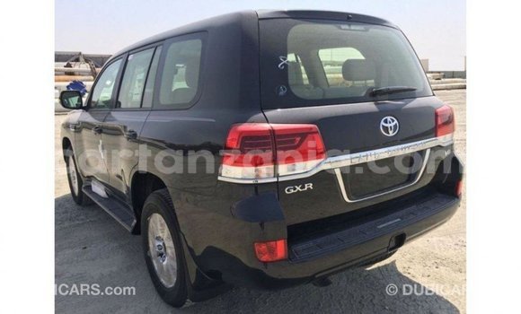 Nunua Imported Toyota Land Cruiser Nyeusi Gari ndani ya Import - Dubai nchini Arusha Nunua Imported Toyota Land Cruiser Nyeusi Gari ndani ya Import - Dubai nchini Arusha