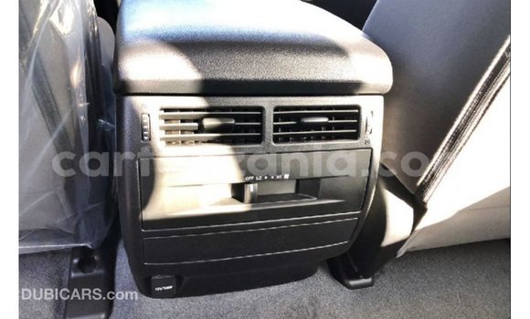 Nunua Imported Toyota Land Cruiser Nyeusi Gari ndani ya Import - Dubai nchini Arusha Nunua Imported Toyota Land Cruiser Nyeusi Gari ndani ya Import - Dubai nchini Arusha