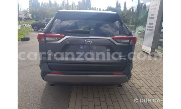 Buy Import Toyota 4Runner Other Car in Import - Dubai in Arusha Buy Import Toyota 4Runner Other Car in Import - Dubai in Arusha