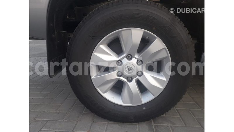 Big with watermark toyota hilux arusha import dubai 8355