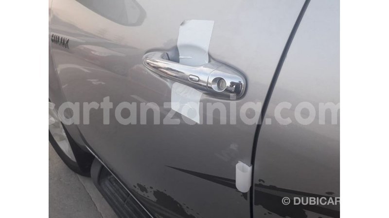 Big with watermark toyota hilux arusha import dubai 8355