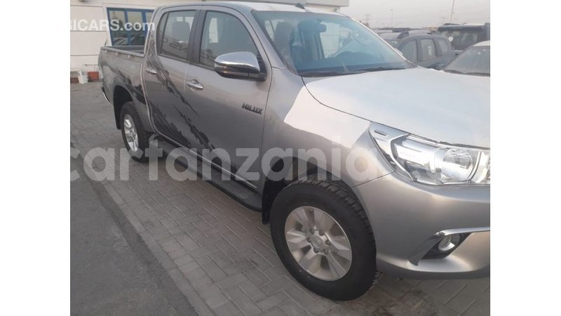 Big with watermark toyota hilux arusha import dubai 8355