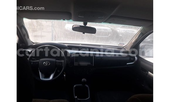 Nunua Imported Toyota Hilux Nyingine Gari ndani ya Import - Dubai nchini Arusha Nunua Imported Toyota Hilux Nyingine Gari ndani ya Import - Dubai nchini Arusha
