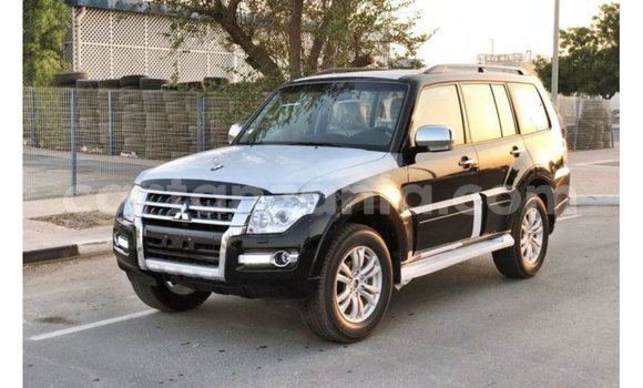 Buy Import Mitsubishi Pajero Black Car in Import - Dubai in Arusha Buy Import Mitsubishi Pajero Black Car in Import - Dubai in Arusha