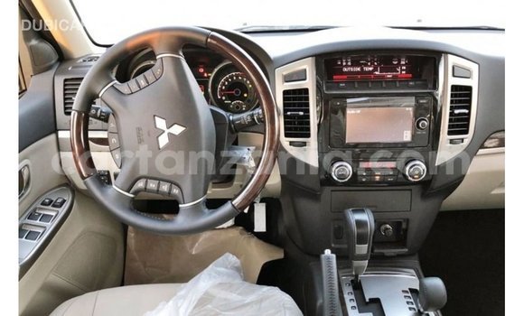 Buy Import Mitsubishi Pajero Black Car in Import - Dubai in Arusha Buy Import Mitsubishi Pajero Black Car in Import - Dubai in Arusha
