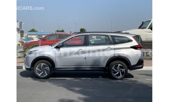 Nunua Imported Toyota Rush Nyingine Gari ndani ya Import - Dubai nchini Arusha Nunua Imported Toyota Rush Nyingine Gari ndani ya Import - Dubai nchini Arusha