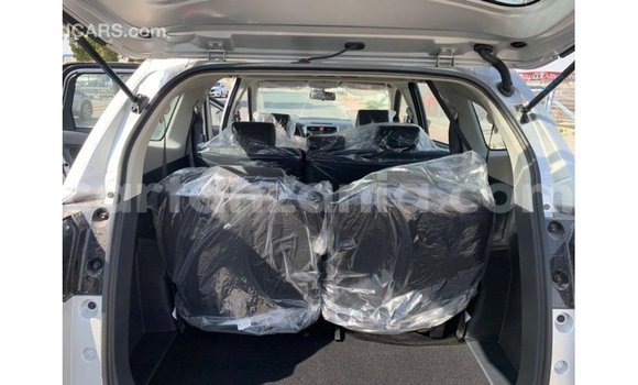 Nunua Imported Toyota Rush Nyingine Gari ndani ya Import - Dubai nchini Arusha Nunua Imported Toyota Rush Nyingine Gari ndani ya Import - Dubai nchini Arusha