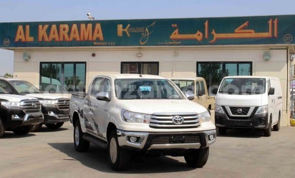 Buy Import Toyota Hilux White Car in Import - Dubai in Arusha Buy Import Toyota Hilux White Car in Import - Dubai in Arusha