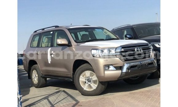Nunua Imported Toyota Land Cruiser Nyingine Gari ndani ya Import - Dubai nchini Arusha Nunua Imported Toyota Land Cruiser Nyingine Gari ndani ya Import - Dubai nchini Arusha