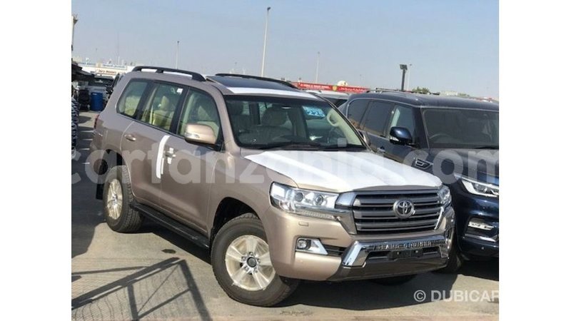 Big with watermark toyota land cruiser arusha import dubai 8366