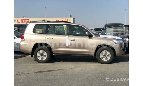 Nunua Imported Toyota Land Cruiser Nyingine Gari ndani ya Import - Dubai nchini Arusha Nunua Imported Toyota Land Cruiser Nyingine Gari ndani ya Import - Dubai nchini Arusha