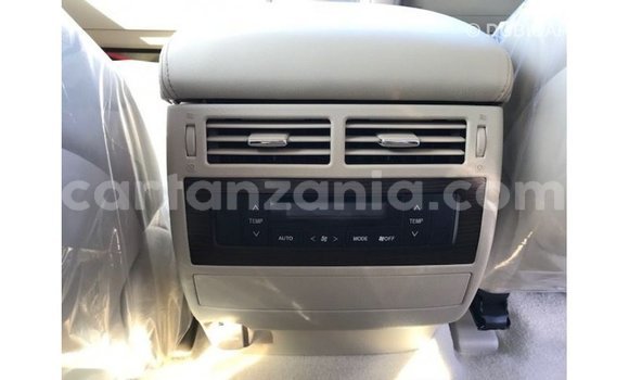 Nunua Imported Toyota Land Cruiser Nyingine Gari ndani ya Import - Dubai nchini Arusha Nunua Imported Toyota Land Cruiser Nyingine Gari ndani ya Import - Dubai nchini Arusha