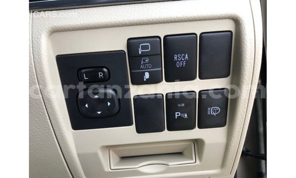 Nunua Imported Toyota Land Cruiser Nyingine Gari ndani ya Import - Dubai nchini Arusha Nunua Imported Toyota Land Cruiser Nyingine Gari ndani ya Import - Dubai nchini Arusha