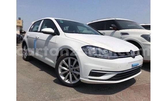Buy Import Volkswagen Golf White Car in Import - Dubai in Arusha