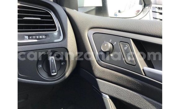 Nunua Imported Volkswagen Golf Nyeupe Gari ndani ya Import - Dubai nchini Arusha Nunua Imported Volkswagen Golf Nyeupe Gari ndani ya Import - Dubai nchini Arusha