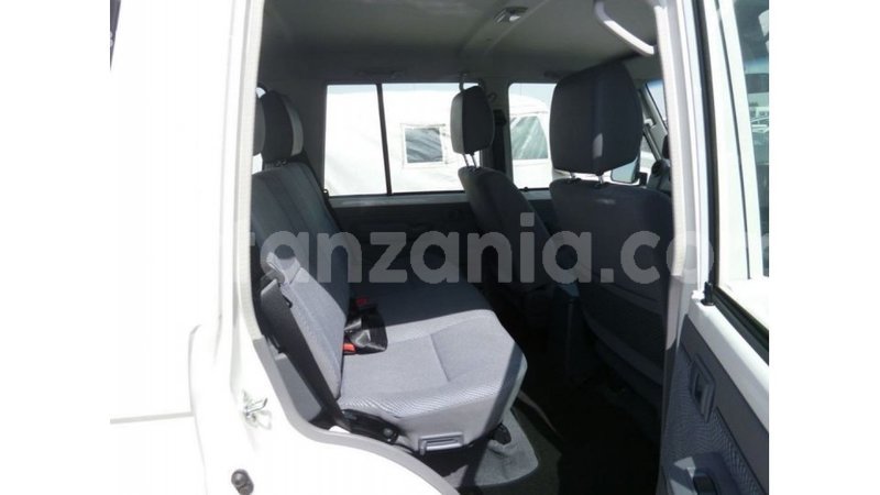 Big with watermark toyota land cruiser arusha import dubai 8377