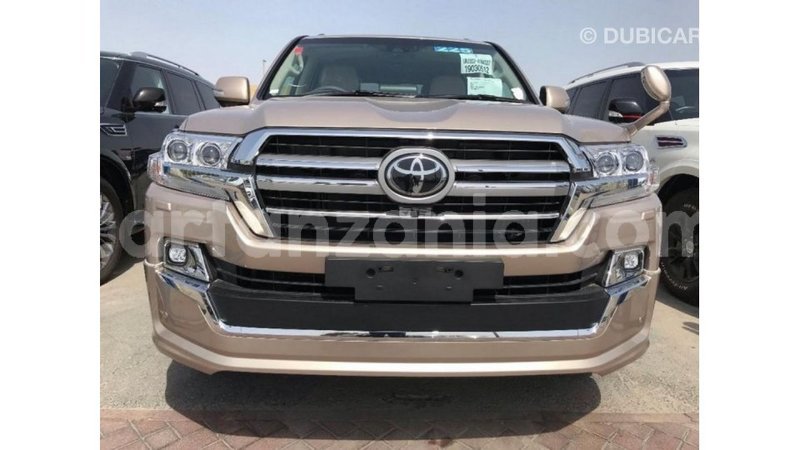 Big with watermark toyota land cruiser arusha import dubai 8378