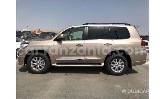 Buy Import Toyota Land Cruiser Other Car in Import - Dubai in Arusha Buy Import Toyota Land Cruiser Other Car in Import - Dubai in Arusha