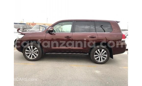 Nunua Imported Toyota Land Cruiser Nyingine Gari ndani ya Import - Dubai nchini Arusha Nunua Imported Toyota Land Cruiser Nyingine Gari ndani ya Import - Dubai nchini Arusha