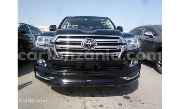 Nunua Imported Toyota Land Cruiser Nyeusi Gari ndani ya Import - Dubai nchini Arusha Nunua Imported Toyota Land Cruiser Nyeusi Gari ndani ya Import - Dubai nchini Arusha