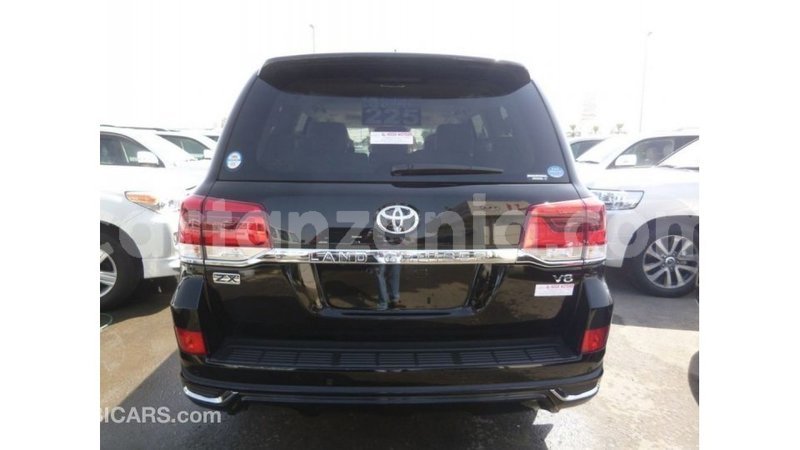 Big with watermark toyota land cruiser arusha import dubai 8385