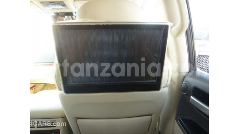 Big with watermark toyota land cruiser arusha import dubai 8385