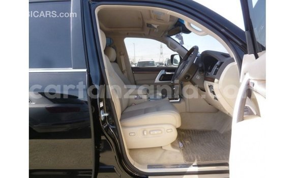 Nunua Imported Toyota Land Cruiser Nyeusi Gari ndani ya Import - Dubai nchini Arusha Nunua Imported Toyota Land Cruiser Nyeusi Gari ndani ya Import - Dubai nchini Arusha