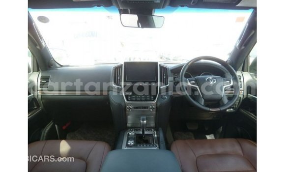 Nunua Imported Toyota Land Cruiser Nyeusi Gari ndani ya Import - Dubai nchini Arusha Nunua Imported Toyota Land Cruiser Nyeusi Gari ndani ya Import - Dubai nchini Arusha