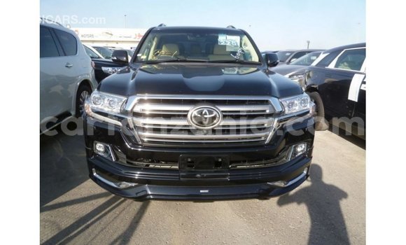 Nunua Imported Toyota Land Cruiser Nyeusi Gari ndani ya Import - Dubai nchini Arusha Nunua Imported Toyota Land Cruiser Nyeusi Gari ndani ya Import - Dubai nchini Arusha