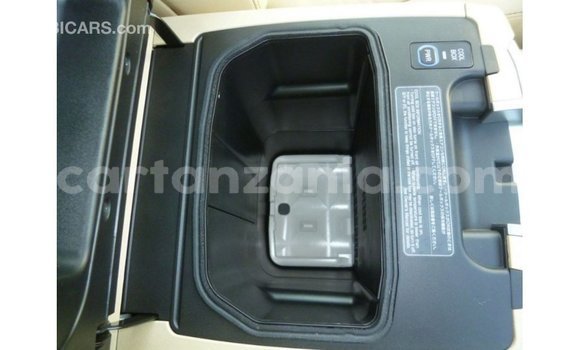 Nunua Imported Toyota Land Cruiser Nyeusi Gari ndani ya Import - Dubai nchini Arusha Nunua Imported Toyota Land Cruiser Nyeusi Gari ndani ya Import - Dubai nchini Arusha