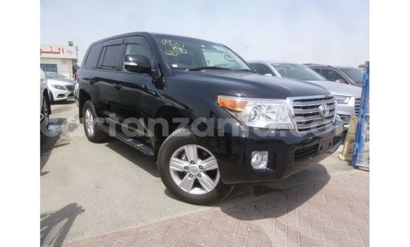 Nunua Imported Toyota Land Cruiser Nyeusi Gari ndani ya Import - Dubai nchini Arusha Nunua Imported Toyota Land Cruiser Nyeusi Gari ndani ya Import - Dubai nchini Arusha