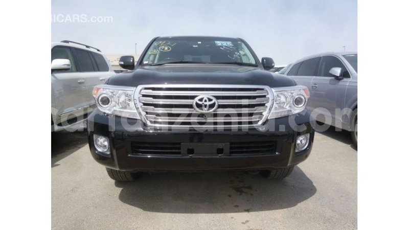 Big with watermark toyota land cruiser arusha import dubai 8393