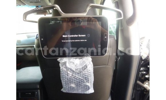 Nunua Imported Toyota Land Cruiser Nyeusi Gari ndani ya Import - Dubai nchini Arusha Nunua Imported Toyota Land Cruiser Nyeusi Gari ndani ya Import - Dubai nchini Arusha