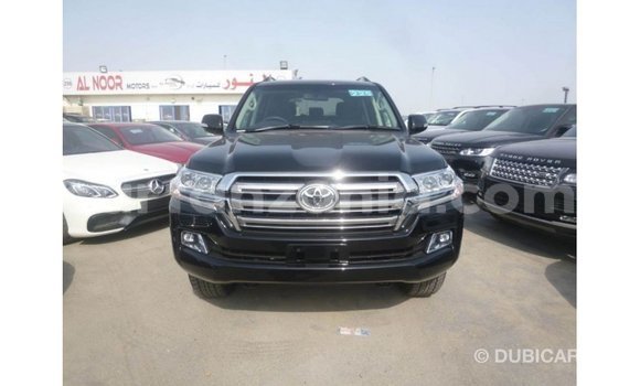 Nunua Imported Toyota Land Cruiser Nyeusi Gari ndani ya Import - Dubai nchini Arusha Nunua Imported Toyota Land Cruiser Nyeusi Gari ndani ya Import - Dubai nchini Arusha