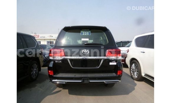 Buy Import Toyota Land Cruiser Black Car in Import - Dubai in Arusha Buy Import Toyota Land Cruiser Black Car in Import - Dubai in Arusha